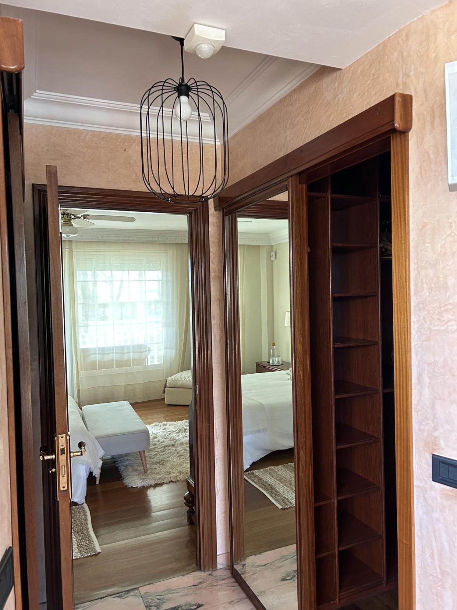 El Tejado De Santa Ana Guest House Barrika Phòng bức ảnh